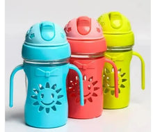 Plastic Kids Sipper Bottle for Kids Cup with Silicone Straw