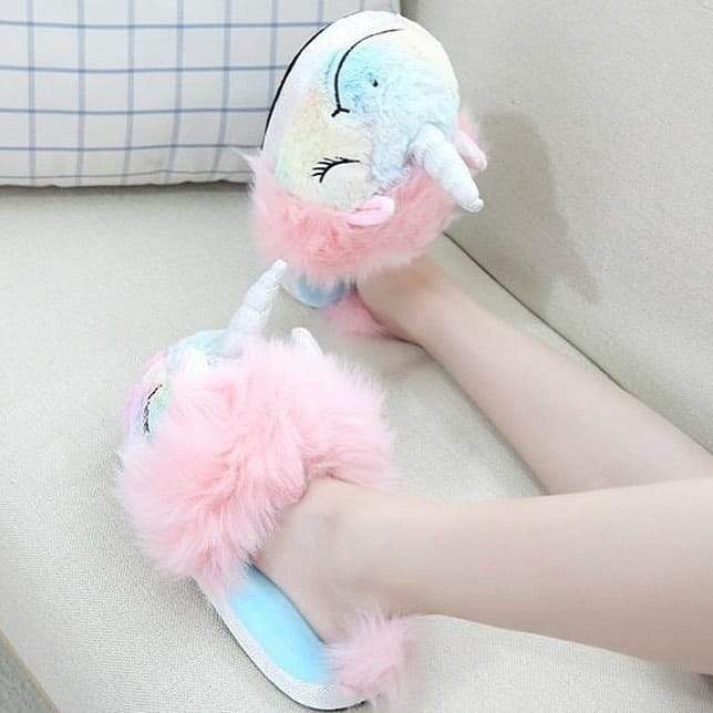 Fluffy slippers for women clearance